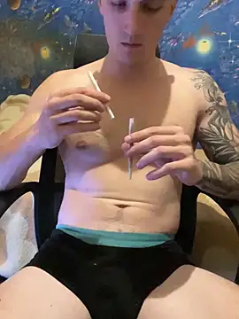 Snapshot of fronkie9384 chatting on 10/24/25, 10:17 fronkie9384 online show from 10/24/25, 10:17