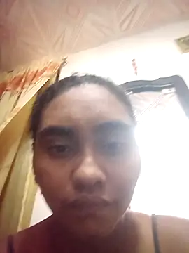 Lucy-Ferr online show from 10/03/25, 06:27