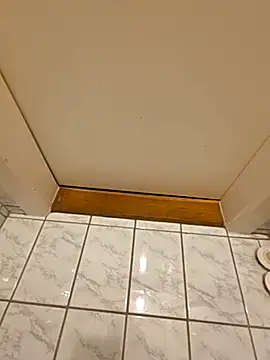 Snapshot of DarkNova9 chatting on 10/21/25, 08:15 DarkNova9 online show from 10/21/25, 08:15