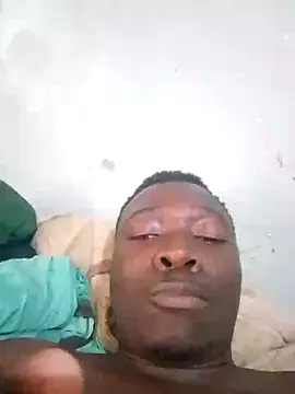 Mrhugeblack online show from 10/03/25, 08:55