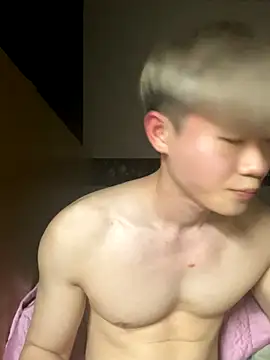 Snapshot of zachlee_69 chatting on 11/21/25, 07:01 zachlee 69 online show from 11/21/25, 07:01