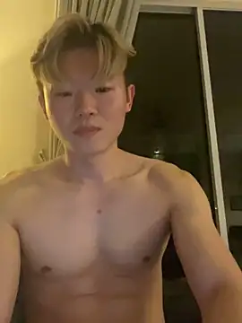 Snapshot of zachlee_69 chatting on 11/23/25, 07:13 zachlee 69 online show from 11/23/25, 07:13