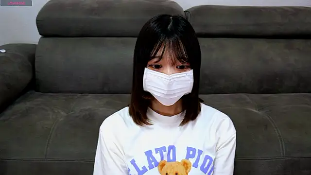 Snapshot of yua____chan chatting on 09/30/25, 01:21 yua chan online show from 09/30/25, 01:21