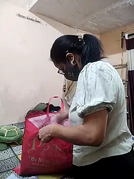 meenu bhabhi547 online show from 11/03/25, 04:47