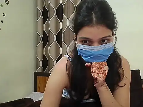 Snapshot of Cute_babydoll099 chatting on 10/13/25, 06:13 Cute babydoll099 online show from 10/13/25, 06:13