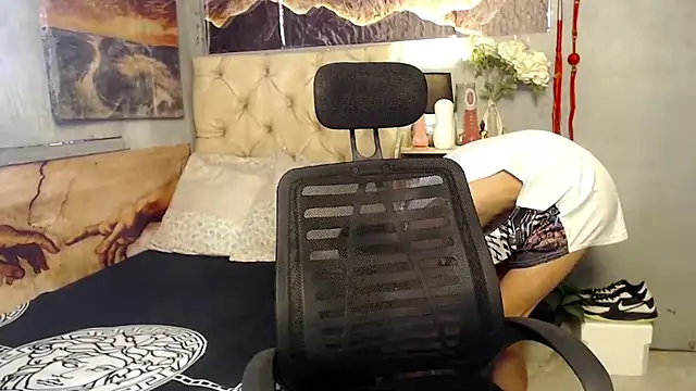 Skinny CumLoader69 online show from 09/18/25, 06:59