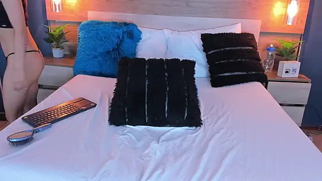 SusanAdams1 online show from 10/07/25, 03:20