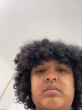 Snapshot of Rizos_hot_official chatting on 10/25/25, 08:36 Rizos hot official online show from 10/25/25, 08:36