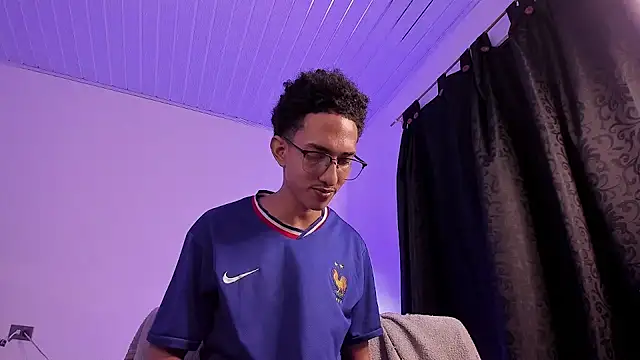 Cj davis  online show from 11/09/25, 08:34