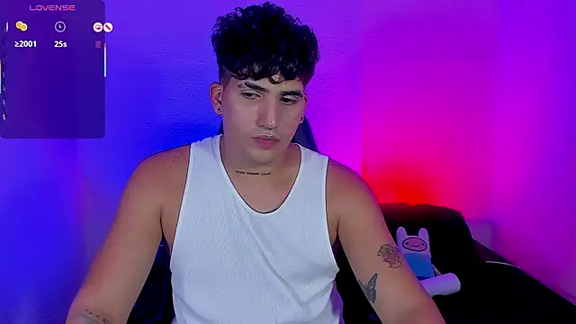 Saturn boy online show from 11/05/25, 03:28