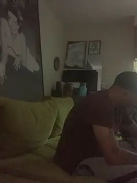 Hothotboyg online show from 10/19/25, 12:22