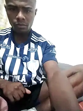  yefez online show from 10/14/25, 12:33