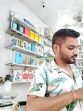 avi007p online show from 10/08/25, 06:11