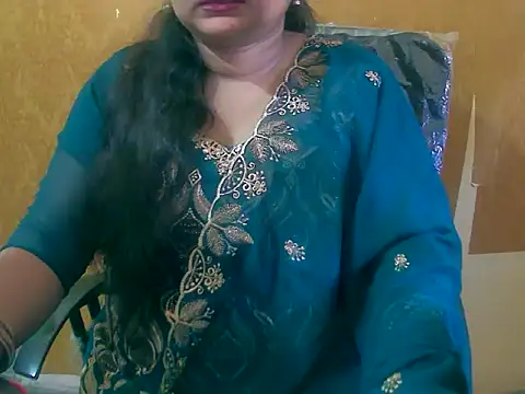 Saniya K online show from 09/29/25, 09:25