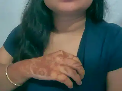 Snapshot of Saniya_K chatting on 10/29/25, 06:09 Saniya K online show from 10/29/25, 06:09