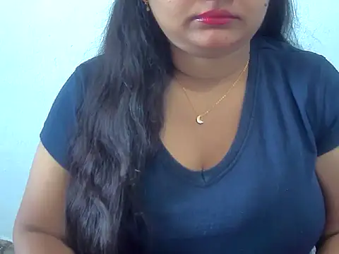 Snapshot of Saniya_K chatting on 11/12/25, 05:19 Saniya K online show from 11/12/25, 05:19