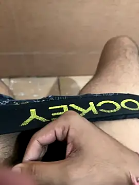 Snapshot of LVarjun chatting on 09/12/25, 07:25 LVarjun online show from 09/12/25, 07:25