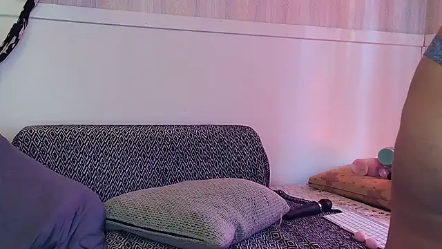 TheNaturalistX online show from 09/09/25, 02:49