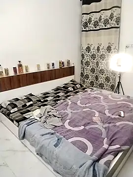 Sexy vernilla online show from 10/19/25, 03:12