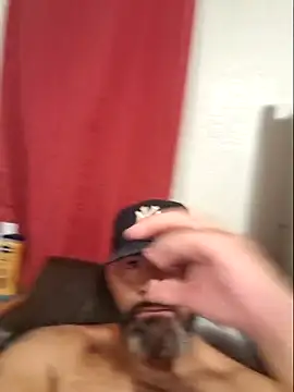 Cruz1522 online show from 10/14/25, 08:15