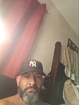 Cruz1522 online show from 10/24/25, 09:38