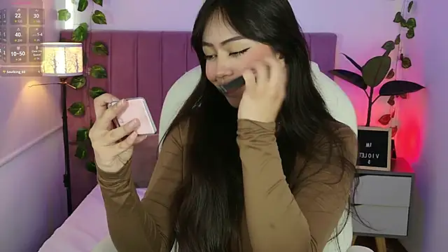 VioletBlacke  online show from 10/15/25, 03:23