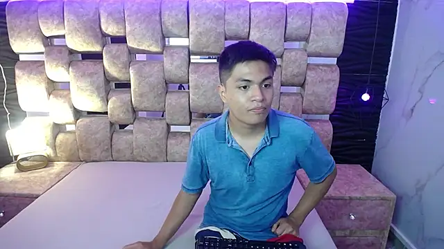 NatyyAlex online show from 11/01/25, 08:44