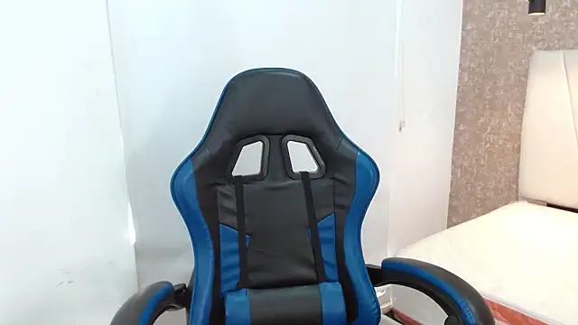 AliceSmiith  online show from 09/30/25, 06:02