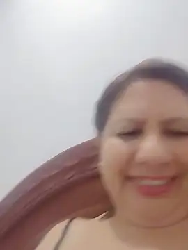 Snapshot of samanthacastrosex chatting on 11/12/25, 07:24 samanthacastrosex online show from 11/12/25, 07:24