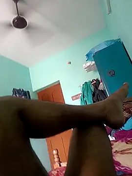 maddy3108 online show from 10/15/25, 05:29