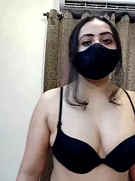 Snapshot of sexy_aaliya_hamidi chatting on 09/26/25, 07:45 sexy aaliya hamidi online show from 09/26/25, 07:45