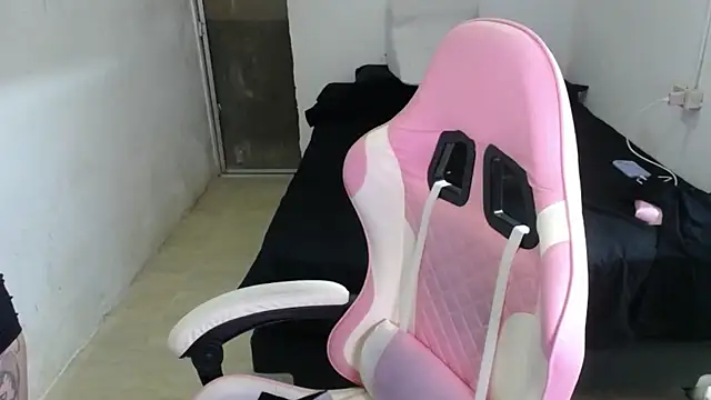 Amber09raiden online show from 10/19/25, 10:10