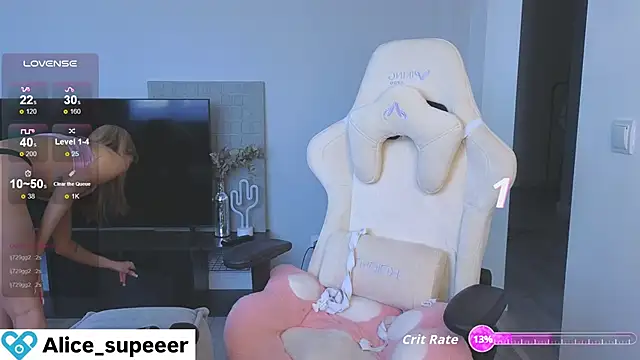 Alice super  online show from 10/16/25, 06:14