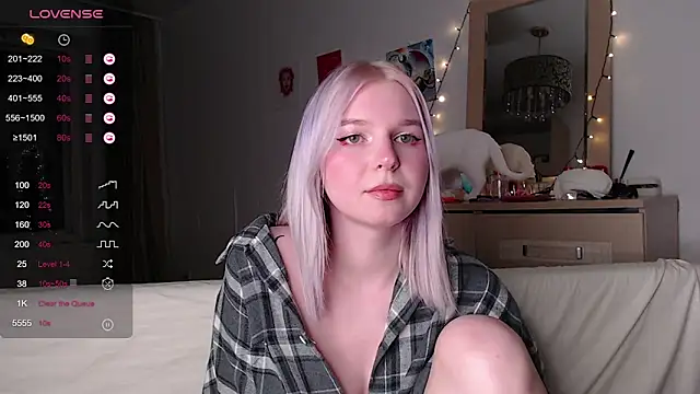 AnnySweetMilk online show from 09/29/25, 06:46