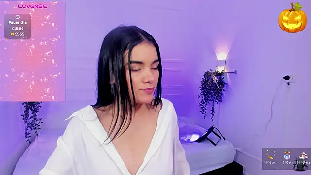 MiaLux5 online show from 11/07/25, 12:05