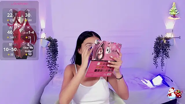 MiaLux5 online show from 11/18/25, 11:58