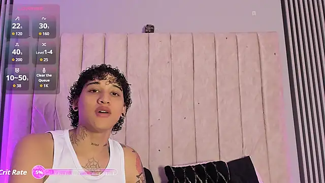 Snapshot of DustinandJordan chatting on 11/12/25, 04:46 DustinandJordan online show from 11/12/25, 04:46