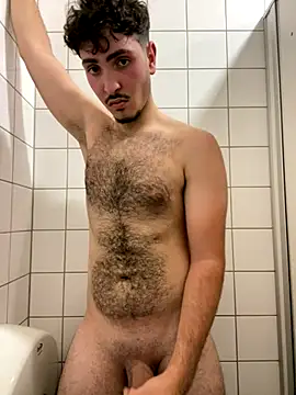 Snapshot of amo660 chatting on 09/09/25, 03:22 amo660 online show from 09/09/25, 03:22