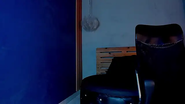 Markuss   online show from 10/12/25, 04:11