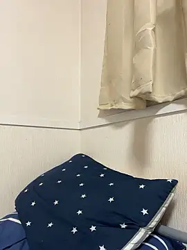 Snapshot of shin0689 chatting on 09/26/25, 01:26 shin0689 online show from 09/26/25, 01:26