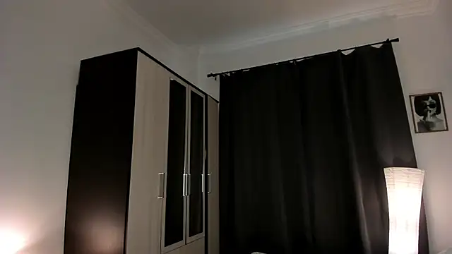  molly molly molly  online show from 10/05/25, 12:14