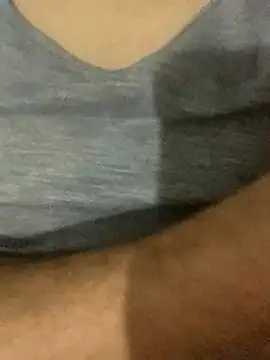 Snapshot of 3Omar45 chatting on 11/08/25, 10:41 3Omar45 online show from 11/08/25, 10:41