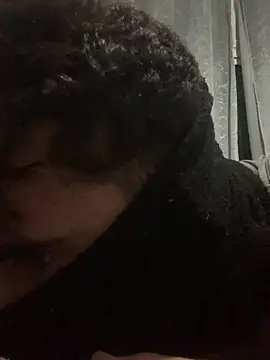 Snapshot of 3Omar45 chatting on 11/10/25, 08:52 3Omar45 online show from 11/10/25, 08:52