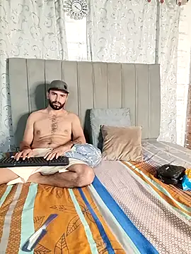 Snapshot of HOTEXTREMCOUPLE chatting on 11/25/25, 03:17 HOTEXTREMCOUPLE online show from 11/25/25, 03:17