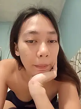 Snapshot of Sugar_Gen chatting on 10/20/25, 05:08 Sugar Gen online show from 10/20/25, 05:08