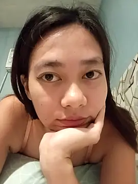 Snapshot of Sugar_Gen chatting on 10/30/25, 02:29 Sugar Gen online show from 10/30/25, 02:29