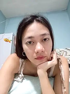 Snapshot of Sugar_Gen chatting on 11/18/25, 02:21 Sugar Gen online show from 11/18/25, 02:21