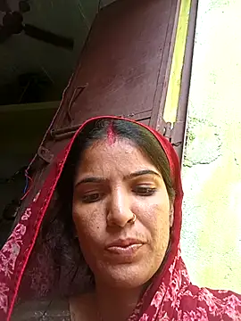 Riya jaan12 online show from 10/14/25, 03:51