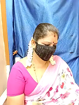 sushma26 online show from 10/04/25, 09:57