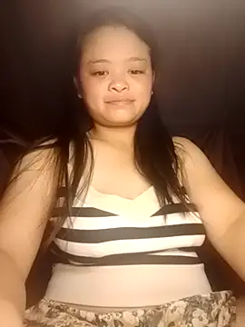 Snapshot of may__45 chatting on 09/18/25, 02:30 may 45 online show from 09/18/25, 02:30